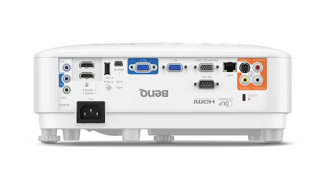BenQ MX825STH Anschlüsse